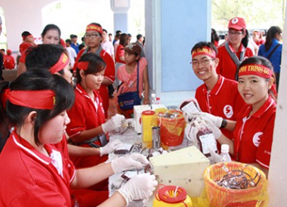 Hừng hực khí thế xuất quân “Hành trình hiến máu xuyên Việt”