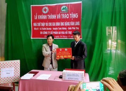 Khánh thành và bàn giao Nhà Chữ thập đỏ cho gia đình ông Đặng Văn Lang – Khu 8, xã Xuân Quang - Tam Nông