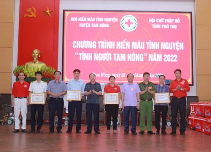 Tam Nông tổ chức chương trình hiến máu tình nguyện năm 2022