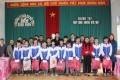 Hội từ thiện Ngọn lửa hồng trao quà tại H. Đoan Hùng